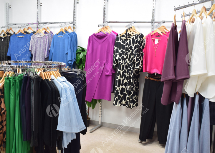 Магазин женской одежды по цене активов. Центр города Фото - 5
