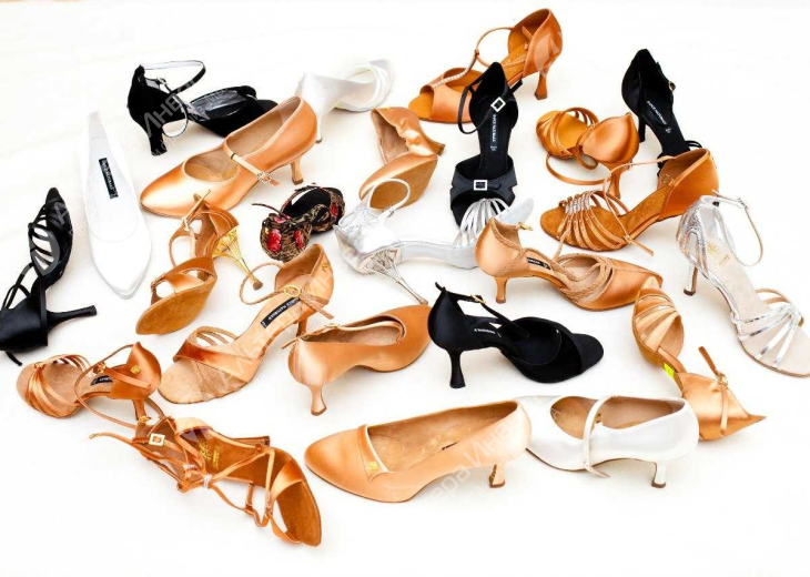 Салон-бутик одежды и обуви для танцев Фото - 1