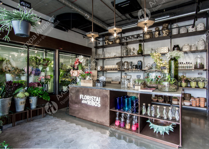 Прибыльный цветочный магазин с высокой долей автономности  Фото - 1