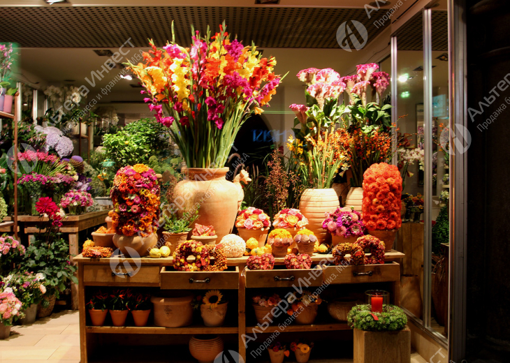 Магазин цветов недалеко от метро  Фото - 1