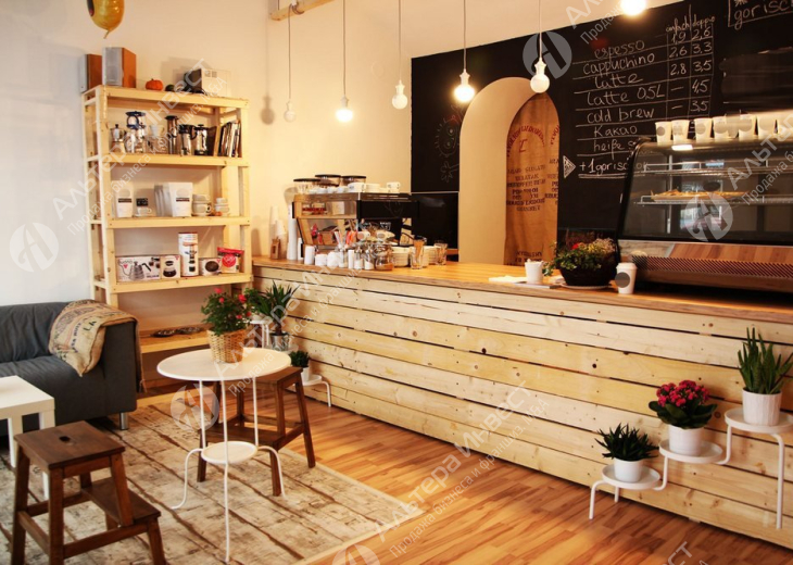 Полностью автономная кофейня в центре города Фото - 1