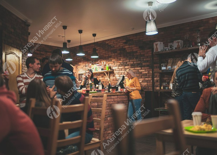 Кофейня в центре с посадочными местами  Фото - 1
