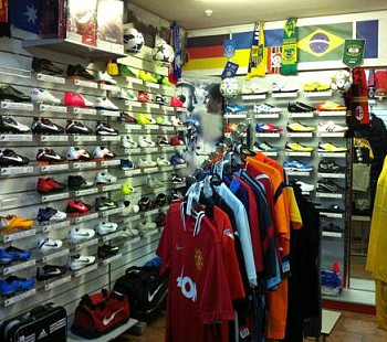 Магазин спортивных товаров и футбольного обмундирования