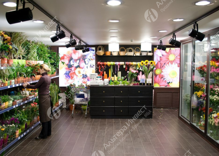 Цветочный магазин | ст.м. Горьковская Фото - 1