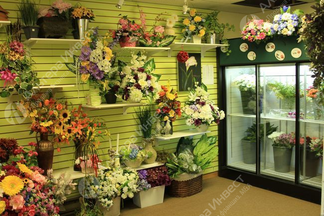 Круглосуточный магазин цветов на красной линии Фото - 1