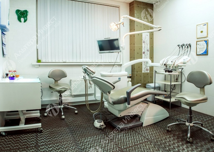 Стоматология в центре Петербурга с бессрочной медицинской лицензией Фото - 1