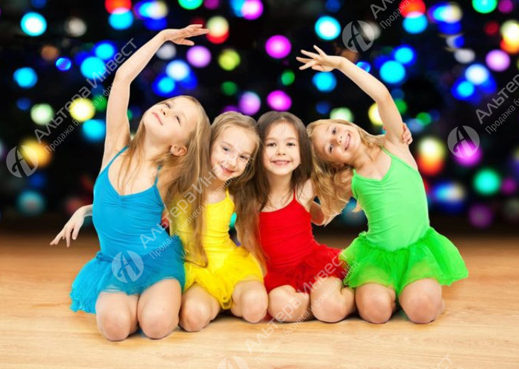 Популярная школа танцев для детей на Парнасе с 80-ю действующих абонементов. Известный бренд Фото - 1