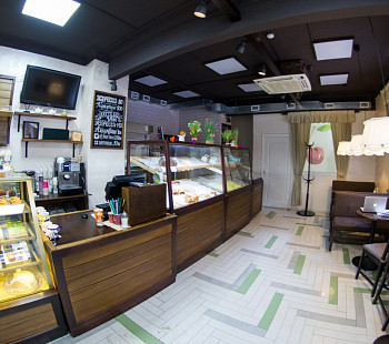 Кофейня-пекарня в густонаселенном районе