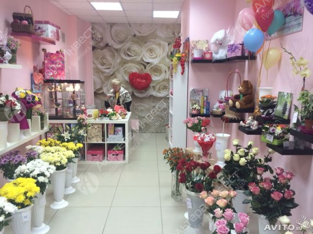 Магазин цветов и подарков в Невском районе Фото - 1