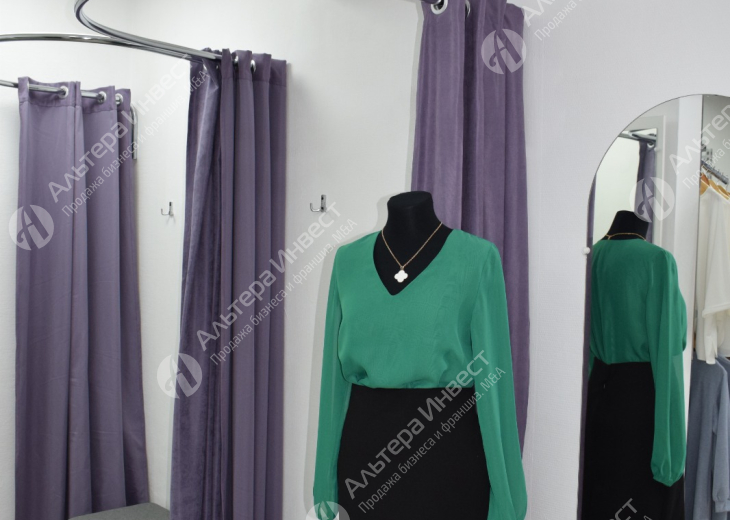 Магазин женской одежды по цене активов. Центр города Фото - 1