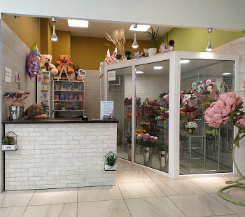 Магазин цветов в центре Москвы