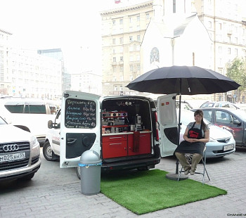 Мобильная кофейня на базе Volkswagen