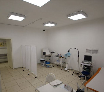 Многопрофильная клиника на 5 кабинетов в Московском районе