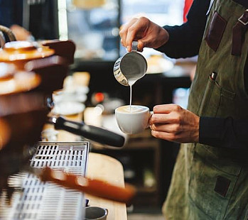 Что влияет на рентабельность кофейни: считаем затраты и сроки окупаемости