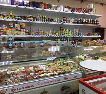 Продуктовый магазин в центре Краснодара