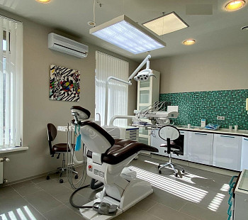 Стоматологическая клиника в ЦАО на 5 кабинетов с ОПТГ. Работа с ОМС