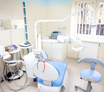 Стоматологическая клиника с лабораторией и бессрочными медицинскими лицензиями