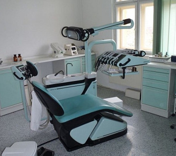 Стоматологическая клиника с действующей медицинской лицензией