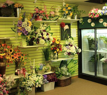 Магазин цветов с наработанной базой клиентов