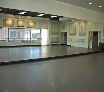 Школа танцев с выгодным расположением рядом с метро в СВАО