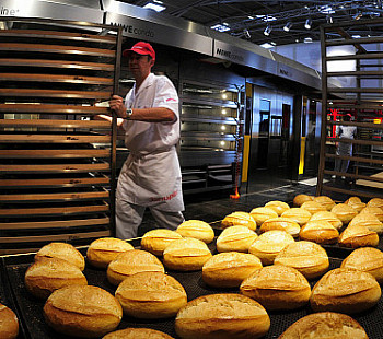 Крупное хлебопекарное производство.