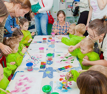 Детский центр возле м. Чернышевская. 15 лет на рынке