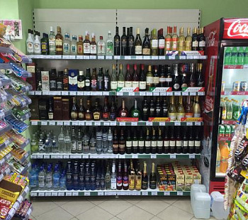 Продуктовый минимаркет с алкогольной лицензией
