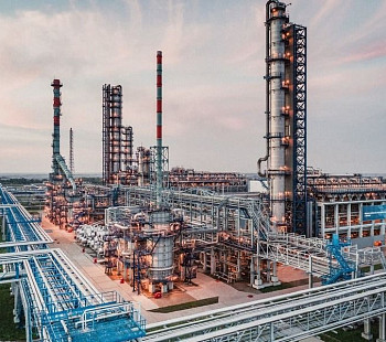 Нефтеперерабатывающий завод 20км. от Нск