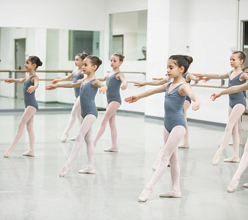 Успешная детская школа балета