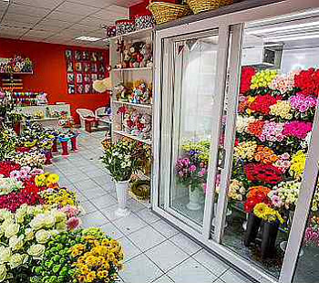 Цветочный магазин на Васильевском острове! 7 лет работы 