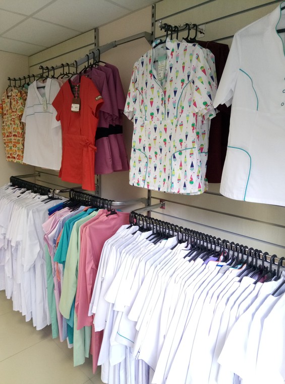 Модный бизнес: Как открыть магазин брендовой одежды