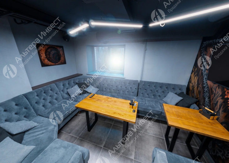 Лаундж бар с дизайнерским ремонтом  Фото - 4