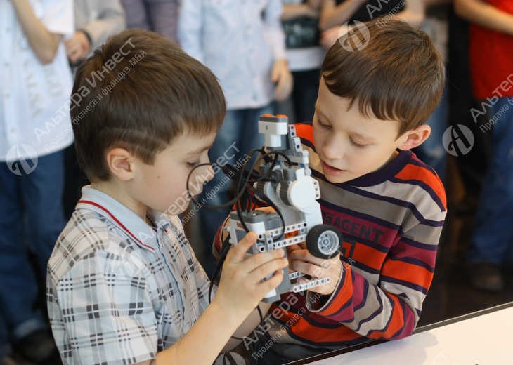 Школа робототехники для детей в Красногвардейском районе Фото - 1