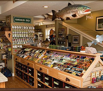 Успешный рыболовный магазин 8 лет на рынке