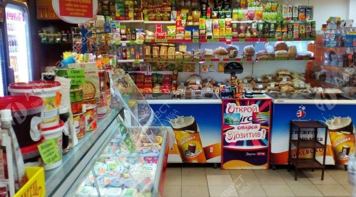 Продуктовый отдел в магазине с высоким трафиком. Центр Фото - 2