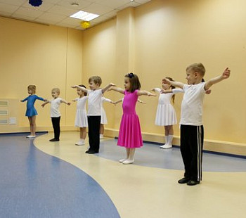 Школа бальных танцев для детей 