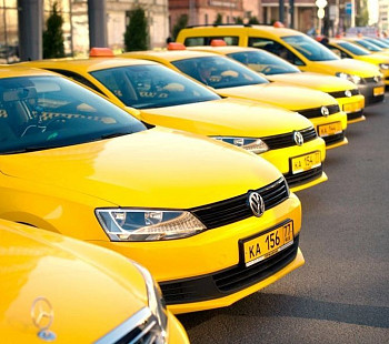 Таксопарк – 13 машин (Все автомобили в собственности)