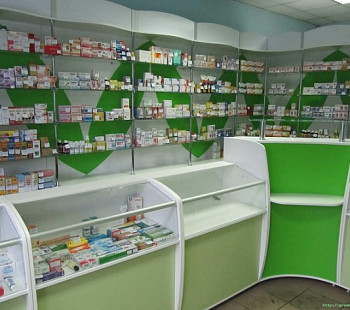 Действующая аптека в районе Уралмаша