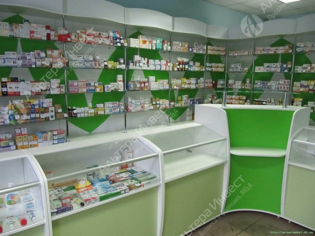 Действующая аптека в районе Уралмаша Фото - 1
