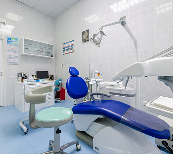 Стоматологическая клиника 5 лет работы, оборот 1 млн