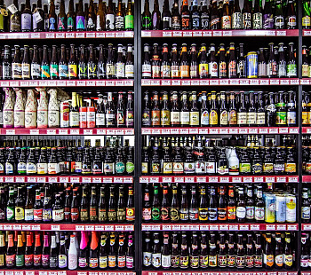 Магазин пива и продуктов с большой проходимостью
