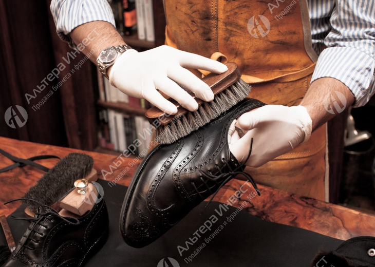 Сеть мастерских по ремонту обуви 10 лет работы Фото - 1