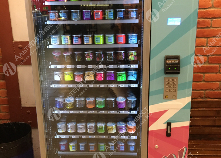 Автомат по продаже слайма и конфет в ТЦ. Проходимость более 25 000 человек в день Фото - 1