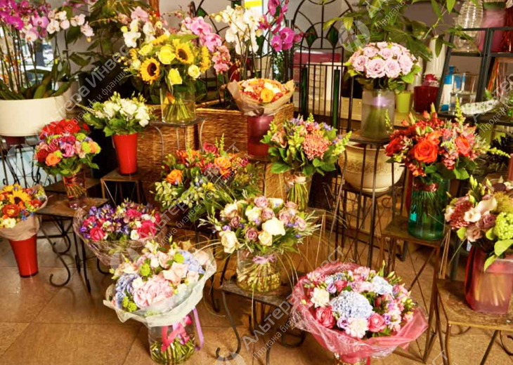 Сеть цветочных магазинов в супермаркетах Азбука вкуса Фото - 1