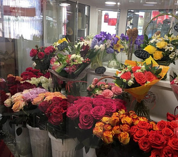 Магазин цветов и подарков рядом с метро Котельники с высоким трафиком