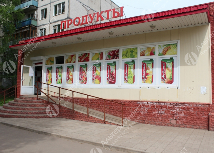 Цветочный и продуктовый магазины + арендный бизнес в Петергофе Фото - 1