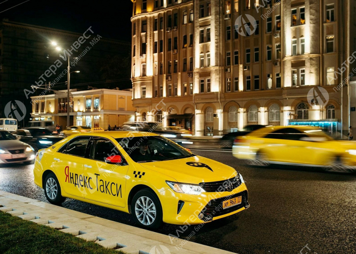 Служба такси с 8 автомобилями в парке Фото - 1