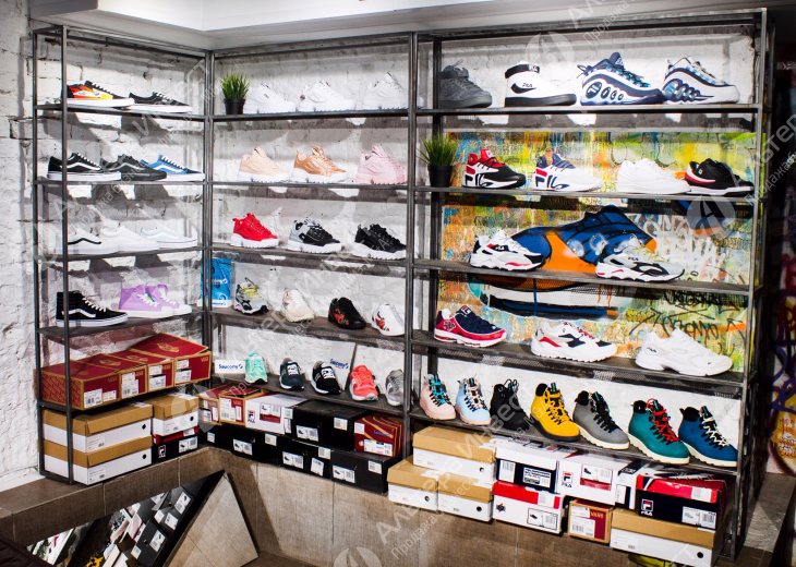 Интернет-магазин брендовой молодежной одежды и обуви по цене товарного остатка!!! Фото - 2