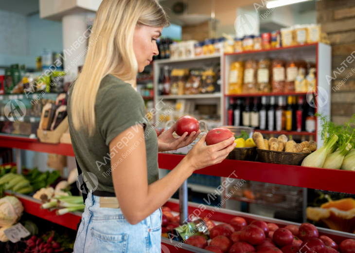 Продуктовый магазин в крупном ЖК Фото - 1