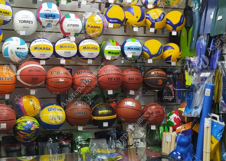 Продажа магазина спортивных товаров в центре города Фото - 1